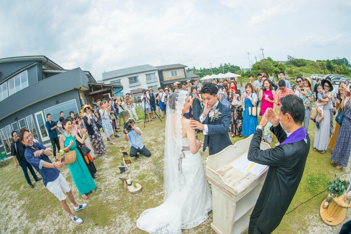 エクラ 茨城 結婚式 人前挙式 ウェディング うのしまヴィラ 海での結婚式 wedding ビーチウェディング