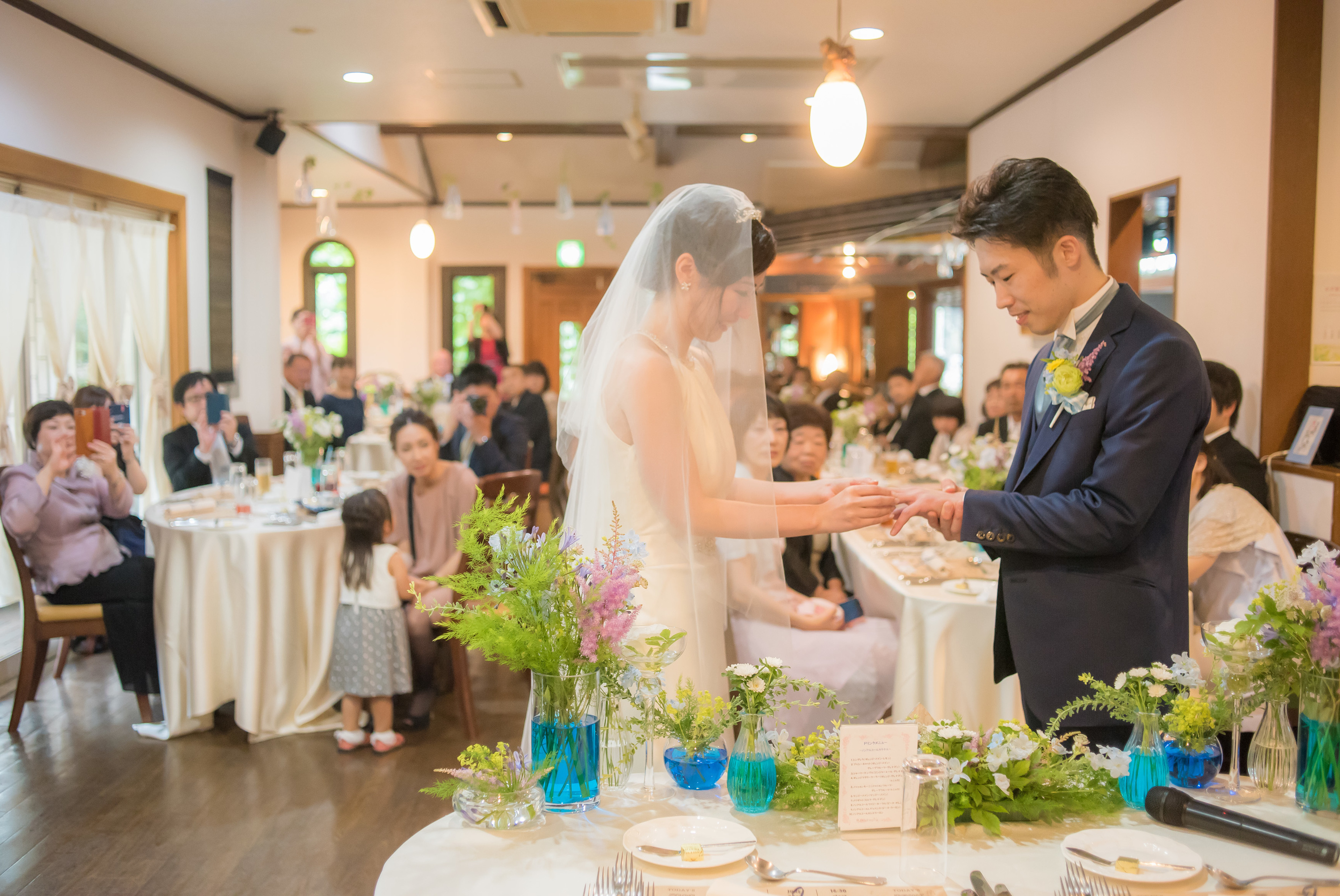 レストランウェディング 家族婚 親族結婚式 エクラ 茨城 イタリアンダイニングエレガンス 水族館 青