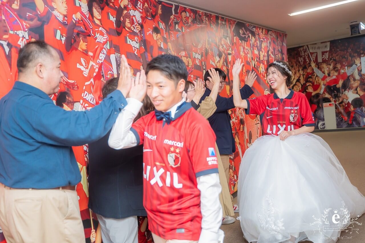 カシマサッカースタジアム 鹿島サッカースタジアム 挙式 結婚式 写真 ウェディング サッカー 趣味 アントラーズ ウェディングフォト ユニフォーム 水戸エクラ エクラ