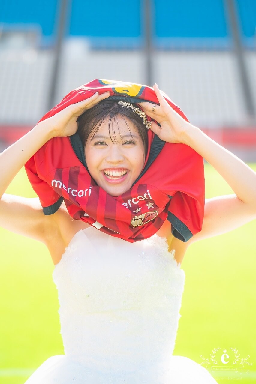 カシマサッカースタジアム 鹿島サッカースタジアム 挙式 結婚式 写真 ウェディング サッカー 趣味 アントラーズ ウェディングフォト ユニフォーム 水戸エクラ エクラ