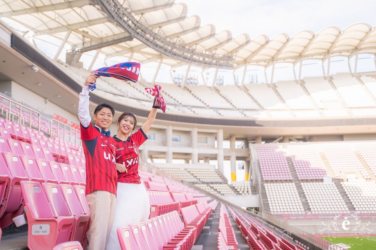 カシマサッカースタジアム 鹿島サッカースタジアム 挙式 結婚式 写真 ウェディング サッカー 趣味 アントラーズ ウェディングフォト ユニフォーム 水戸エクラ エクラ