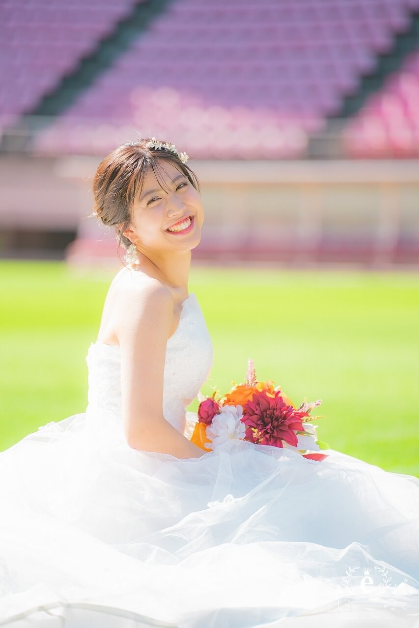 カシマサッカースタジアム 鹿島サッカースタジアム 挙式 結婚式 写真 ウェディング サッカー 趣味 アントラーズ ウェディングフォト ユニフォーム 水戸エクラ エクラ