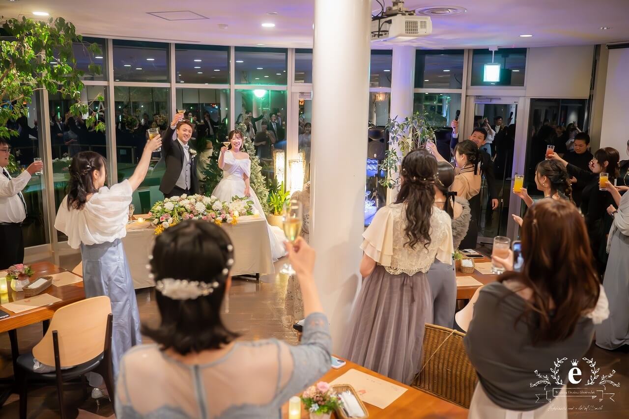 好文カフェ 千波湖 レストラン カフェ 水戸ウェディングパーティー 1.5次会 カジュアル ブッフェ 友人 結婚式 持ち込み ナイトウェディング シャンパンタワー 水戸結婚式 アットホーム 自由 フォト 写真 おしゃれ エクラ プロデュース会社