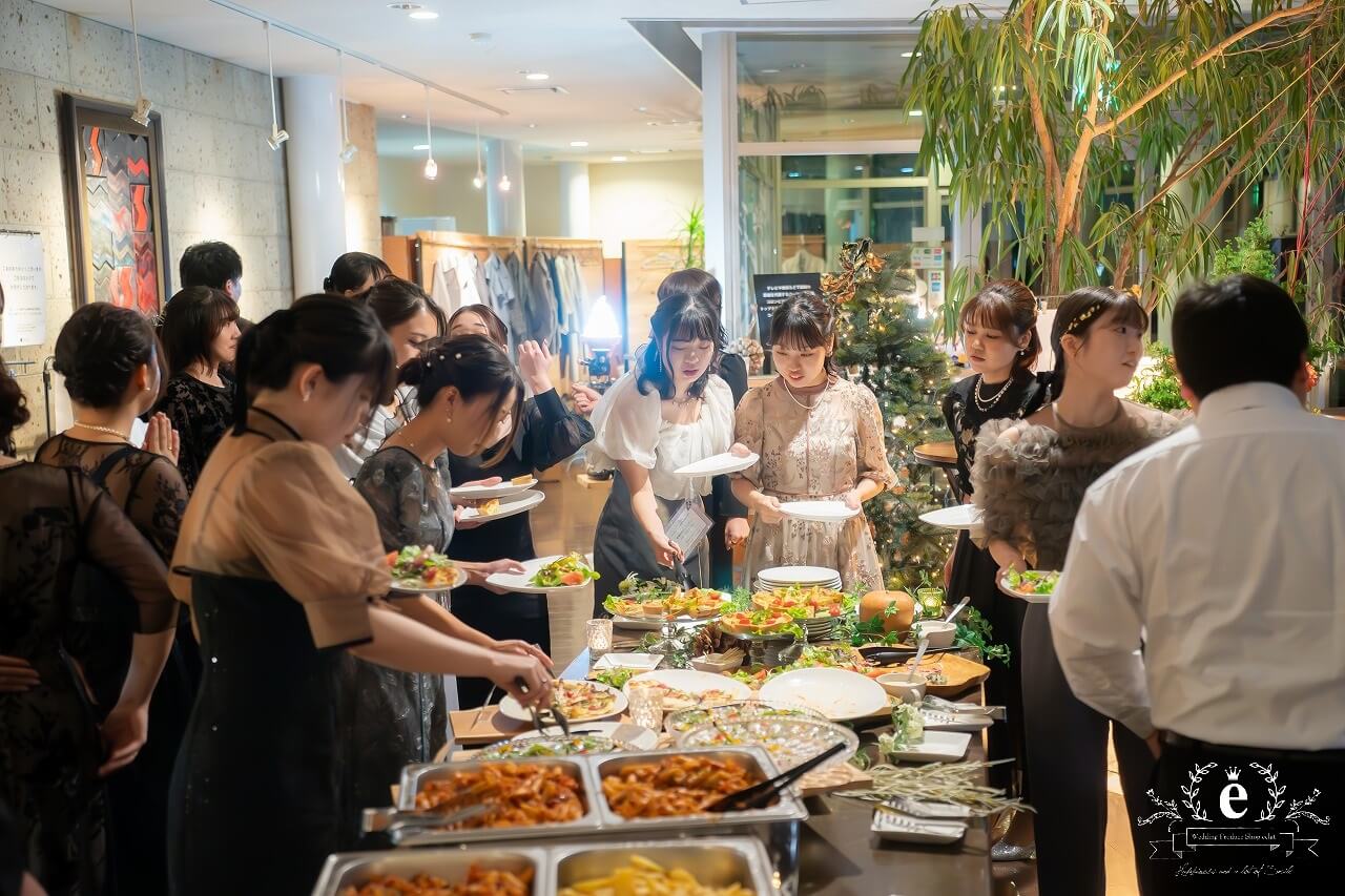 好文カフェ 千波湖 レストラン カフェ 水戸ウェディングパーティー 1.5次会 カジュアル ブッフェ 友人 結婚式 持ち込み ナイトウェディング シャンパンタワー 水戸結婚式 アットホーム 自由 フォト 写真 おしゃれ エクラ プロデュース会社