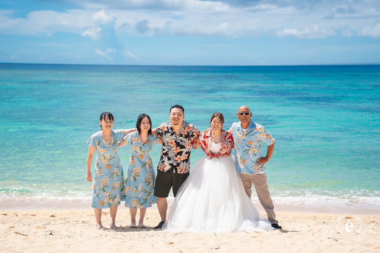 沖縄前撮り・沖縄フォトウェディング・沖縄ウェディングフォト・沖縄結婚式・熱田ビーチ・恩納村・沖縄・青い海・写真・おしゃれ・海・ビーチ・皿の上の自然・沖縄ウェディング・水戸・茨城・結婚式・前撮り・フォトウェディング・沖縄ロケ・水戸エクラ・エクラ