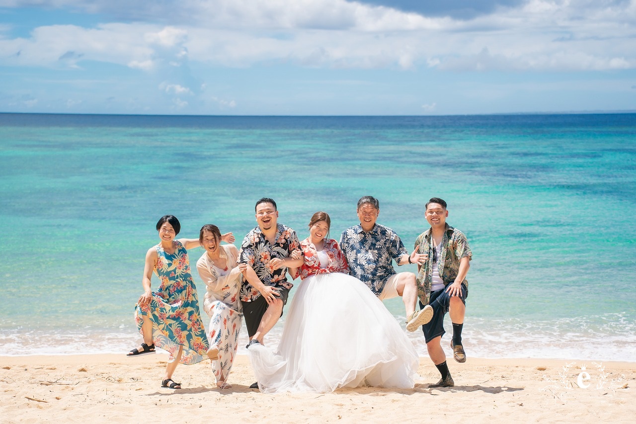 沖縄前撮り・沖縄フォトウェディング・沖縄ウェディングフォト・沖縄結婚式・熱田ビーチ・恩納村・沖縄・青い海・写真・おしゃれ・海・ビーチ・皿の上の自然・沖縄ウェディング・水戸・茨城・結婚式・前撮り・フォトウェディング・沖縄ロケ・水戸エクラ・エクラ