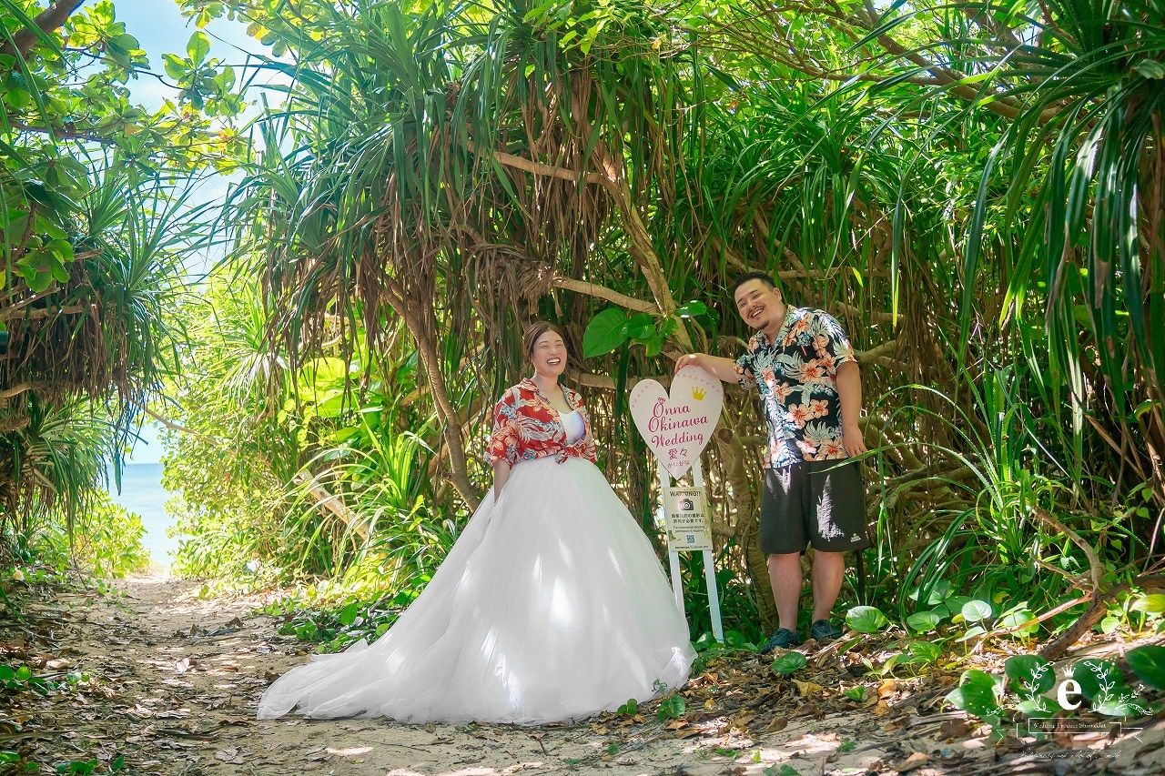 沖縄前撮り・沖縄フォトウェディング・沖縄ウェディングフォト・沖縄結婚式・熱田ビーチ・恩納村・沖縄・青い海・写真・おしゃれ・海・ビーチ・皿の上の自然・沖縄ウェディング・水戸・茨城・結婚式・前撮り・フォトウェディング・沖縄ロケ・水戸エクラ・エクラ