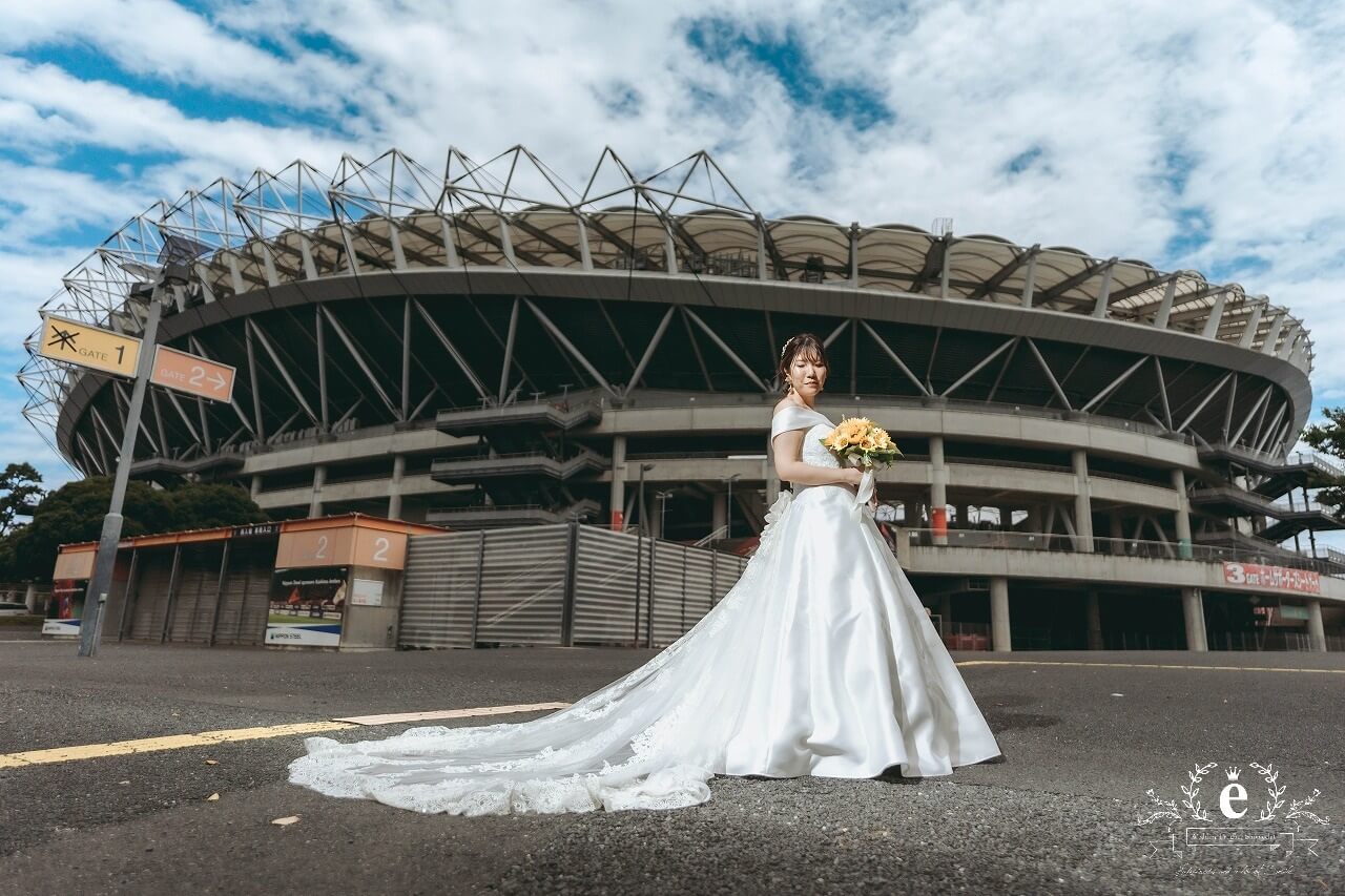 カシマサッカースタジアム カシマスタジアム カシマスタジアム前撮り スタジアム前撮り サッカー前撮り サッカーフォトウェディング ピッチ サッカー 茨城前撮り 茨城フォトウェディング スポーツ 趣味 自由 ユニフォーム 背番号 KASHIMA　鹿嶋市 エクラ スタジオ ロケ