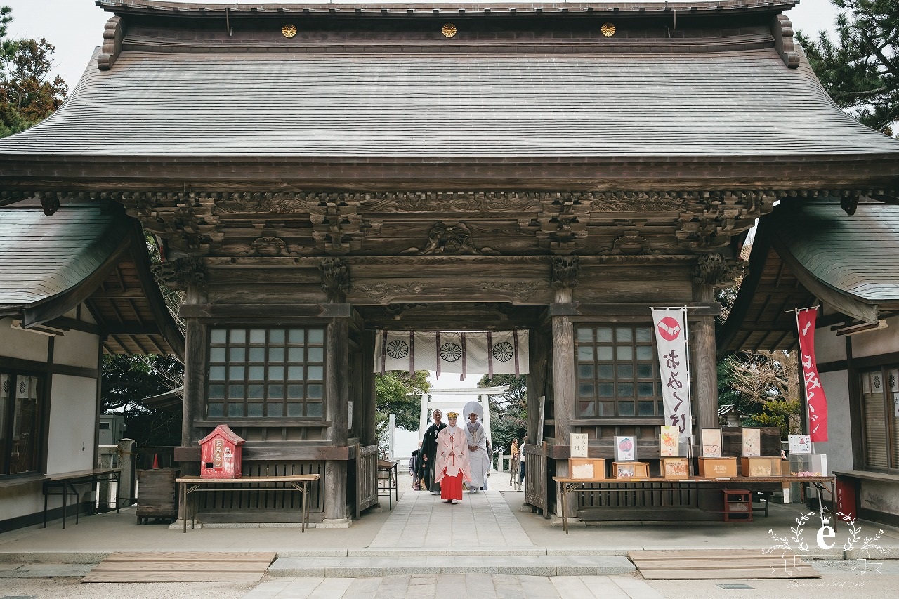 大洗磯前神社 大洗磯前神社結婚式 神前式 神社挙式 大洗 海の鳥居 海が見える神社 神磯の鳥居 茨城神前式 茨城神社挙式 自由な結婚式 色掛下 貼り紋 サーフィン エクラ 水戸