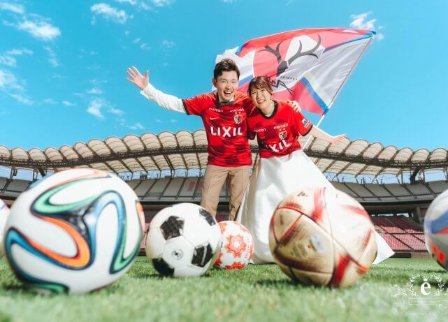 カシマサッカースタジアム カシマスタジアム カシマスタジアム前撮り スタジアム前撮り サッカー前撮り サッカーフォトウェディング ピッチ サッカー 茨城前撮り 茨城フォトウェディング スポーツ 趣味 自由 ユニフォーム 背番号 KASHIMA　鹿嶋市 エクラ スタジオ ロケ