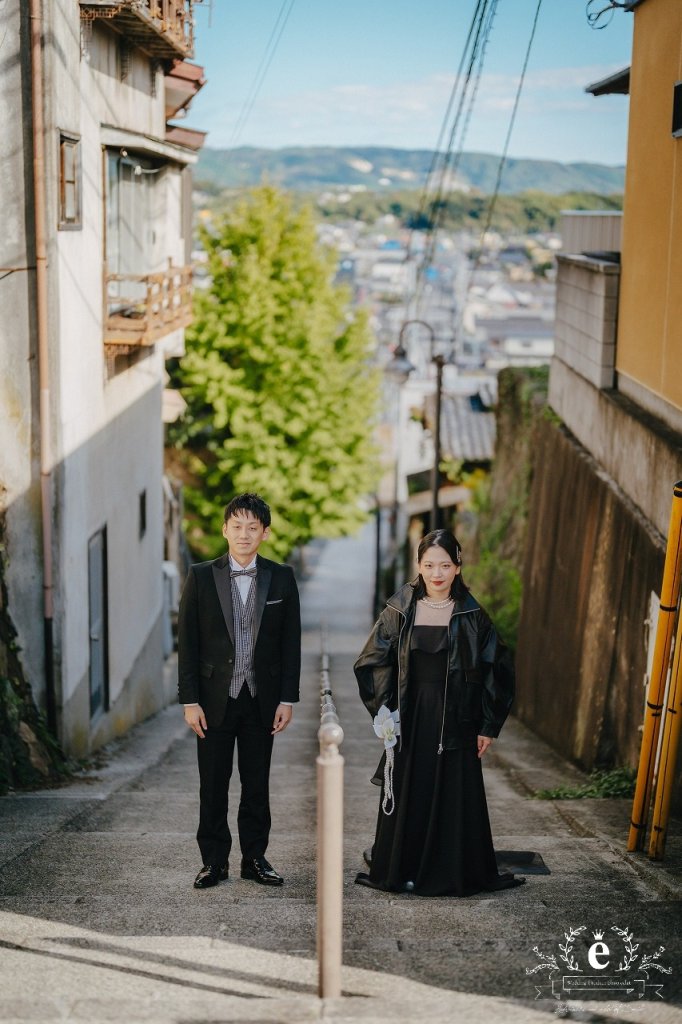 鯨ヶ丘商店街 板谷坂 まいづる第一公園 実家 スタジオ 丸ライト カラーライティング 水戸街中 水戸夜 水戸前撮り 水戸フォトウェディング ナイトフォトウェディング 公園 茨城前撮り 茨城フォトウェディング コンフェッティー デニム 革ジャン 私服 自由 持ち込み おしゃれ 撮影 ロケ撮影 スタジオ撮影 夜