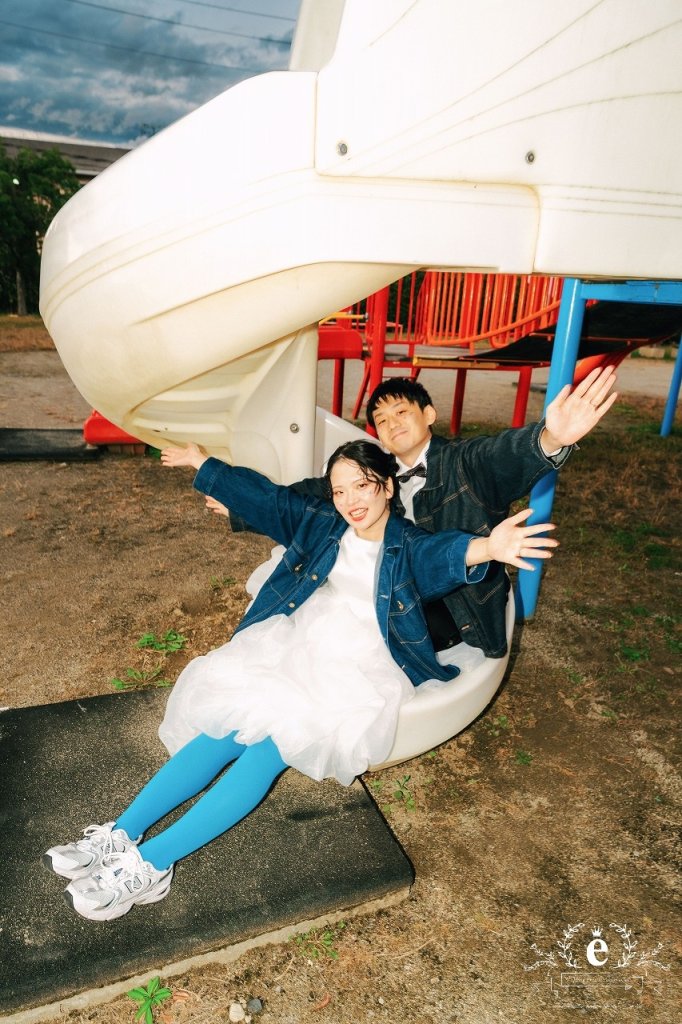 鯨ヶ丘商店街 板谷坂 まいづる第一公園 実家 スタジオ 丸ライト カラーライティング 水戸街中 水戸夜 水戸前撮り 水戸フォトウェディング ナイトフォトウェディング 公園 茨城前撮り 茨城フォトウェディング コンフェッティー デニム 革ジャン 私服 自由 持ち込み おしゃれ 撮影 ロケ撮影 スタジオ撮影 夜